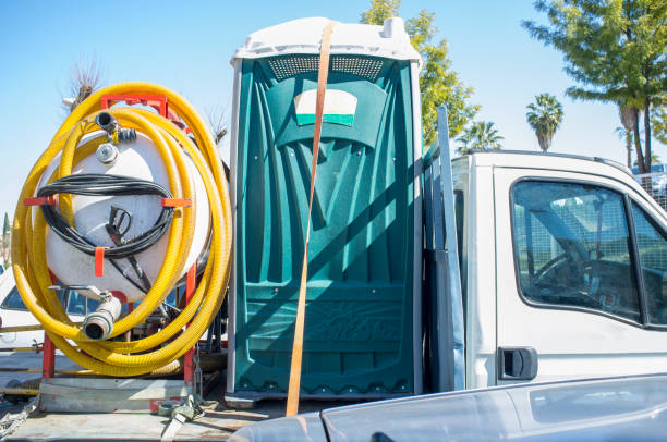 Portable restroom solutions in Glenmoor, OH