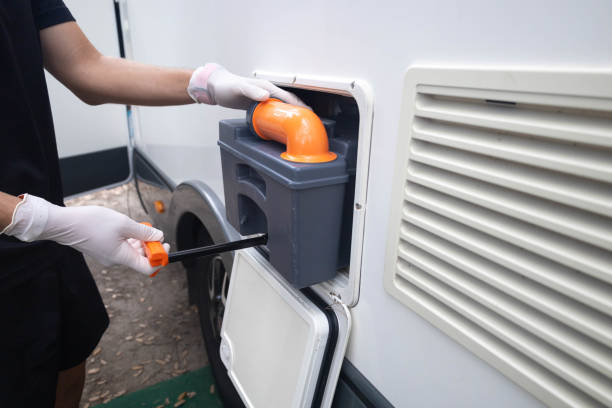 Best Portable toilet rental cost  in Glenmoor, OH